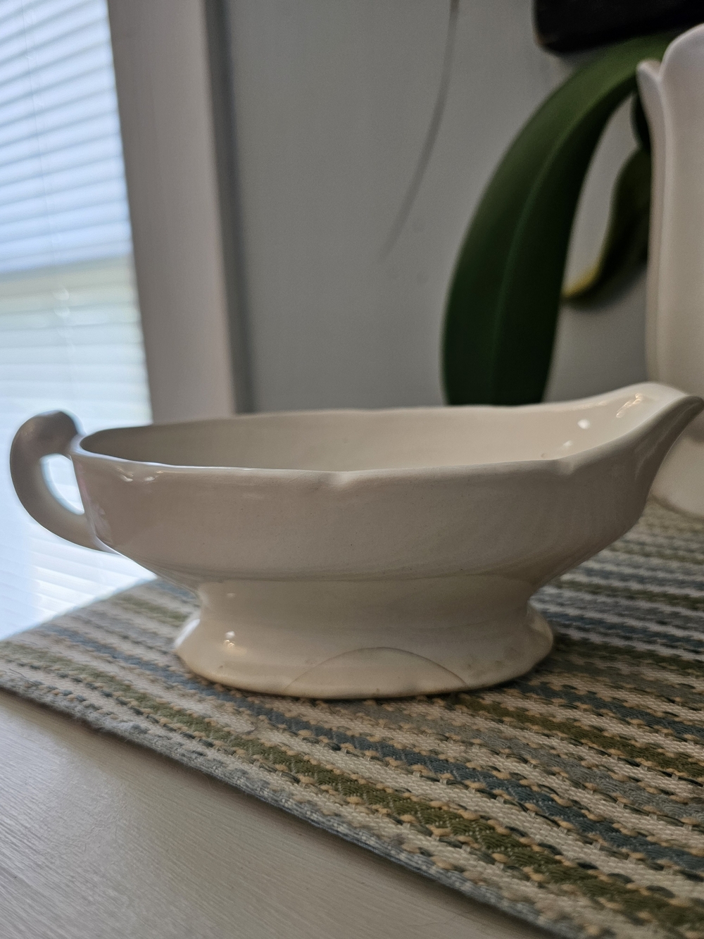 White Ceramic Gravy Boat with Handle